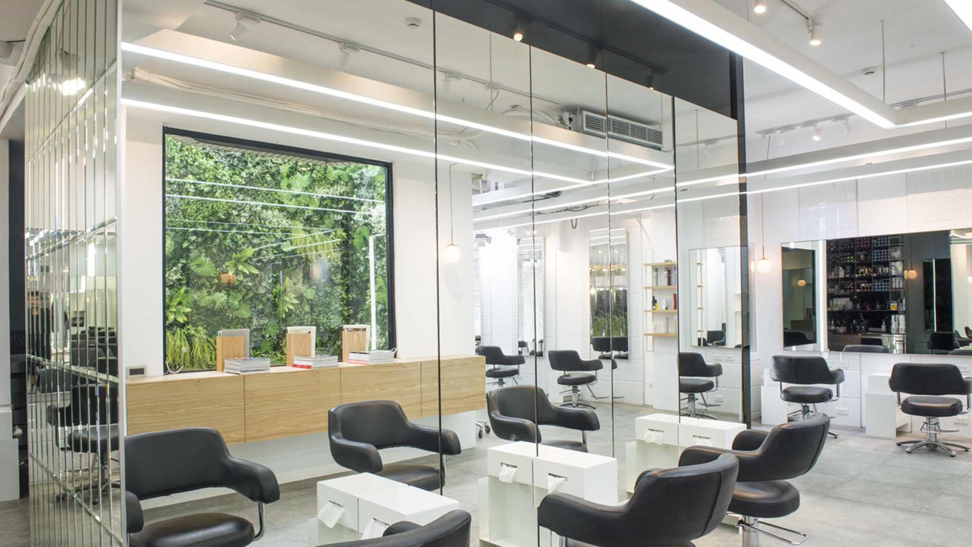 Interior design for the Hair Stylist in Taiwan. The vertical gardens ...