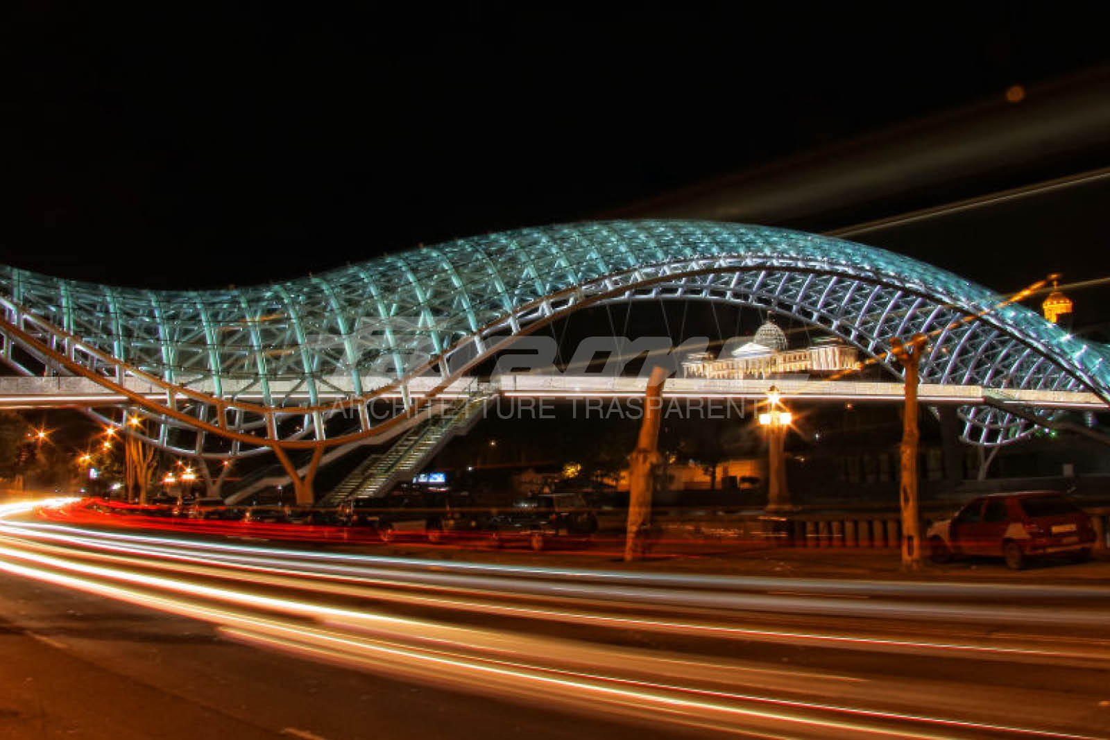 Ponte che unisce due quartieri