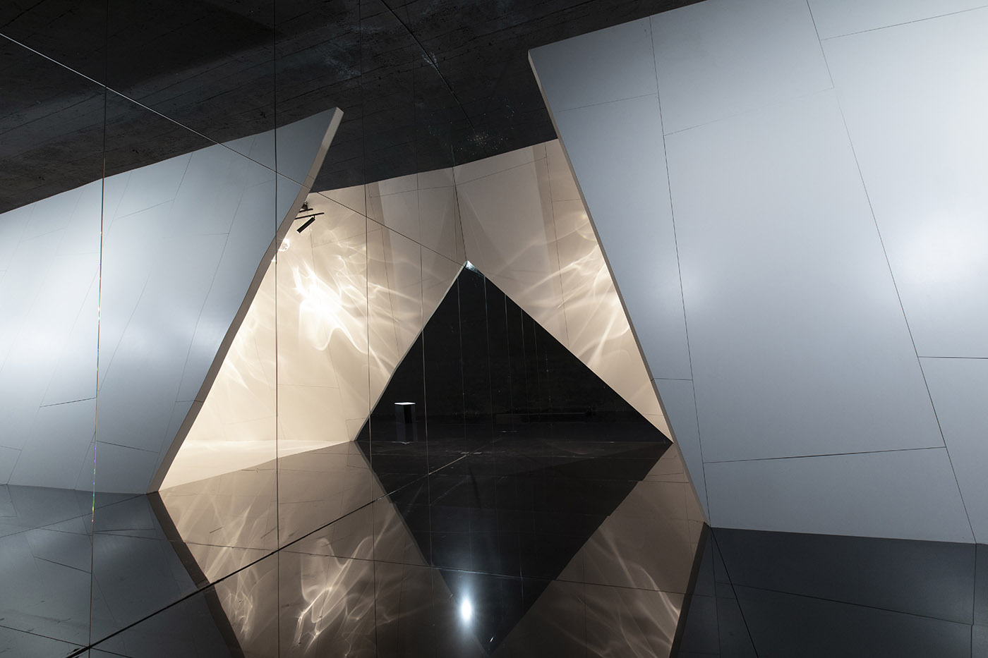 pavilion installation stand design interior surfaces light corridor white