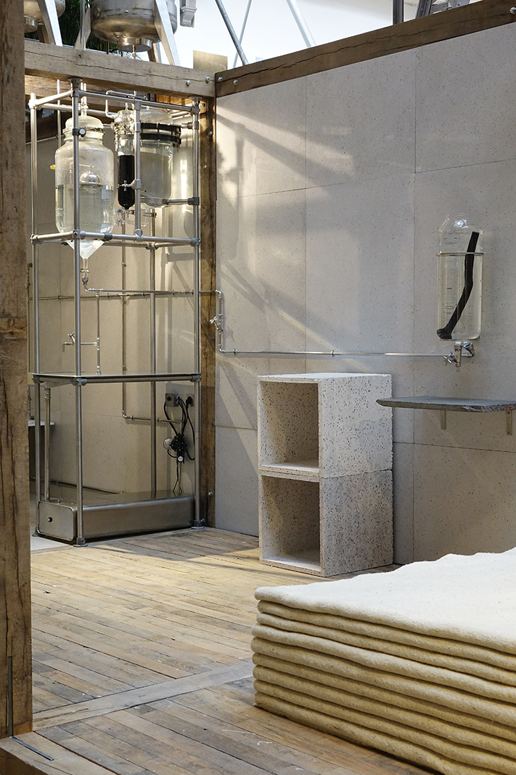 prototipo camera d'albergo bagno vasca