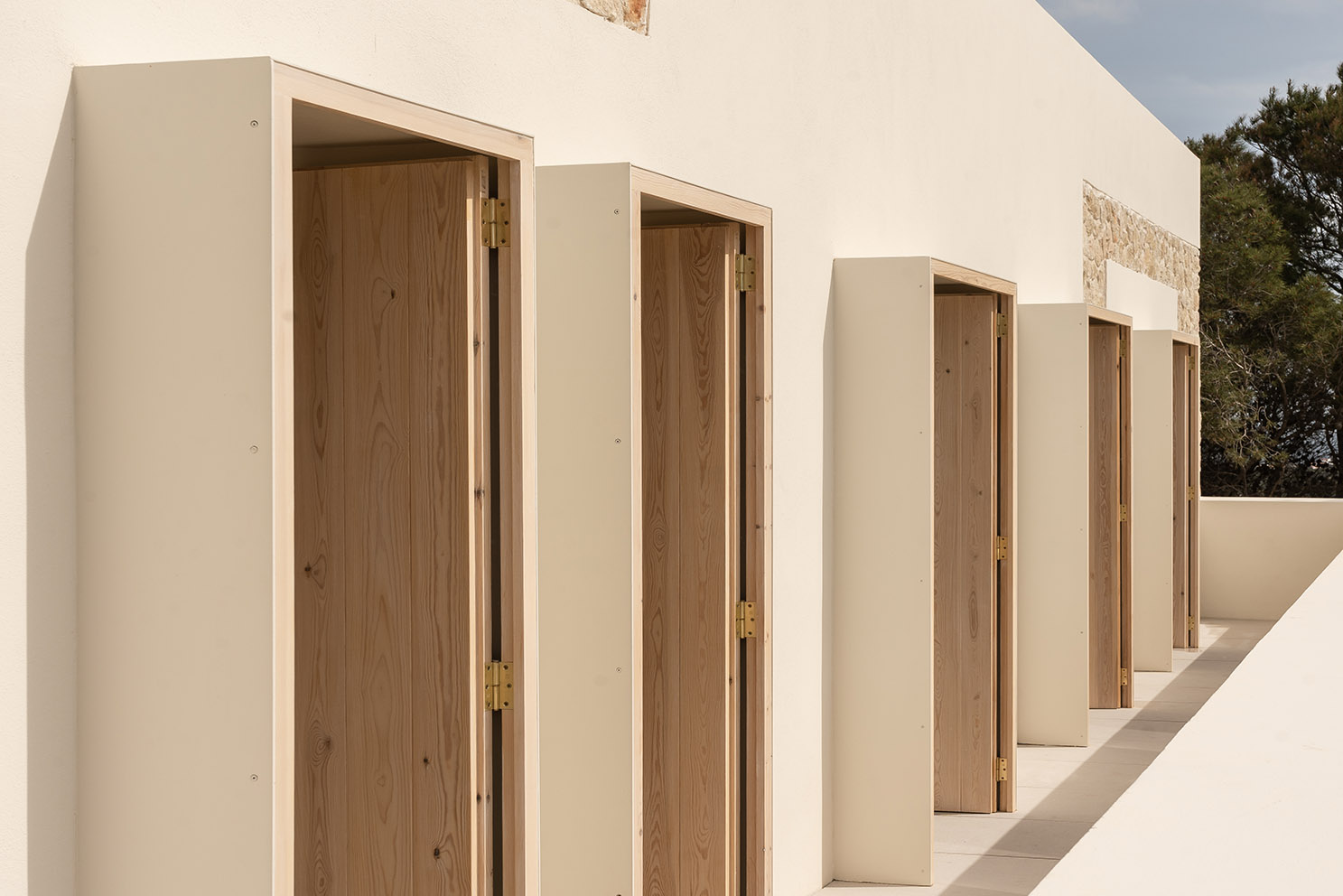 villa minorca rivestimento pietra calcarea