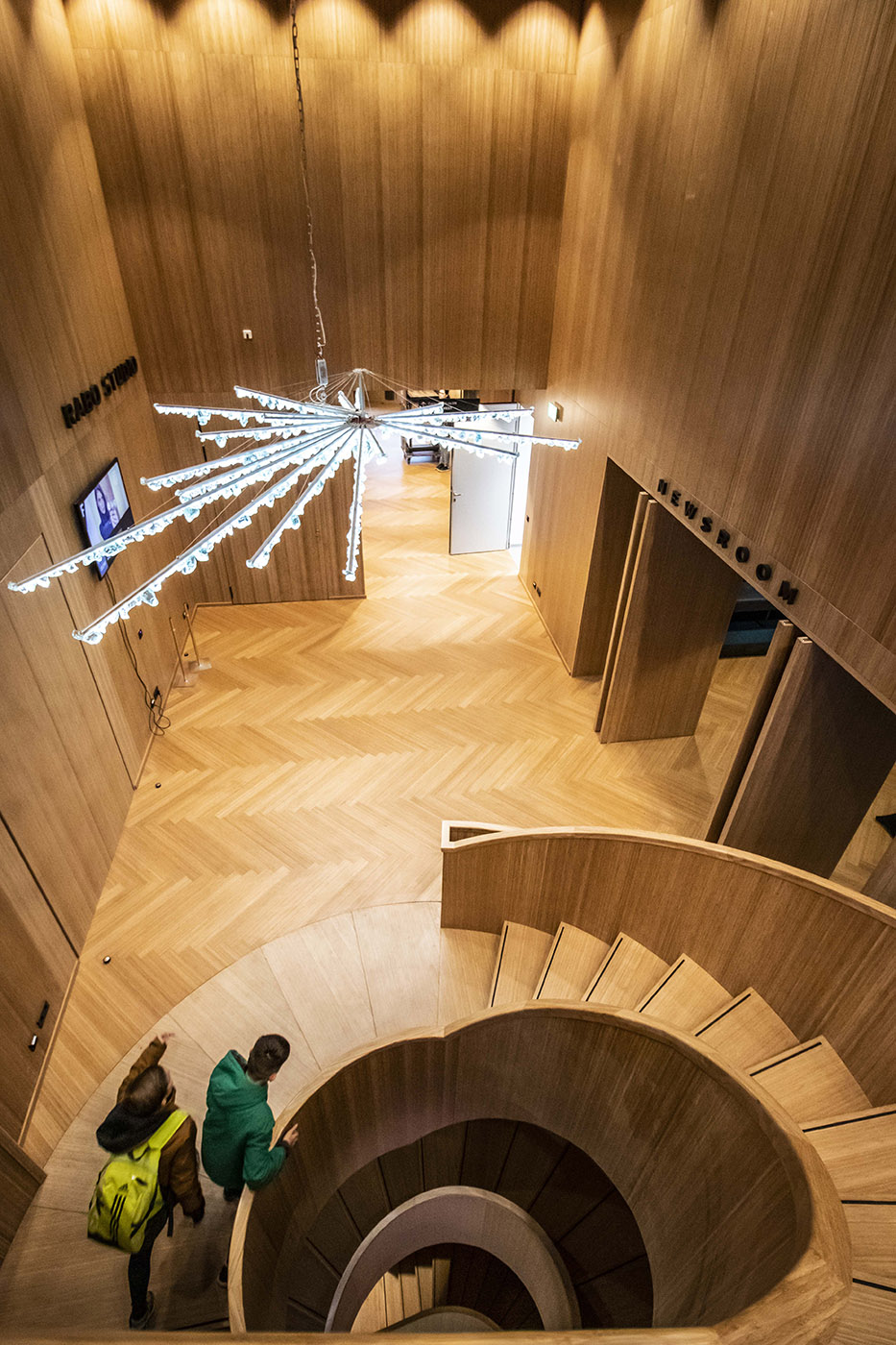 Groninger Forum atrio con rivestimento bamboo