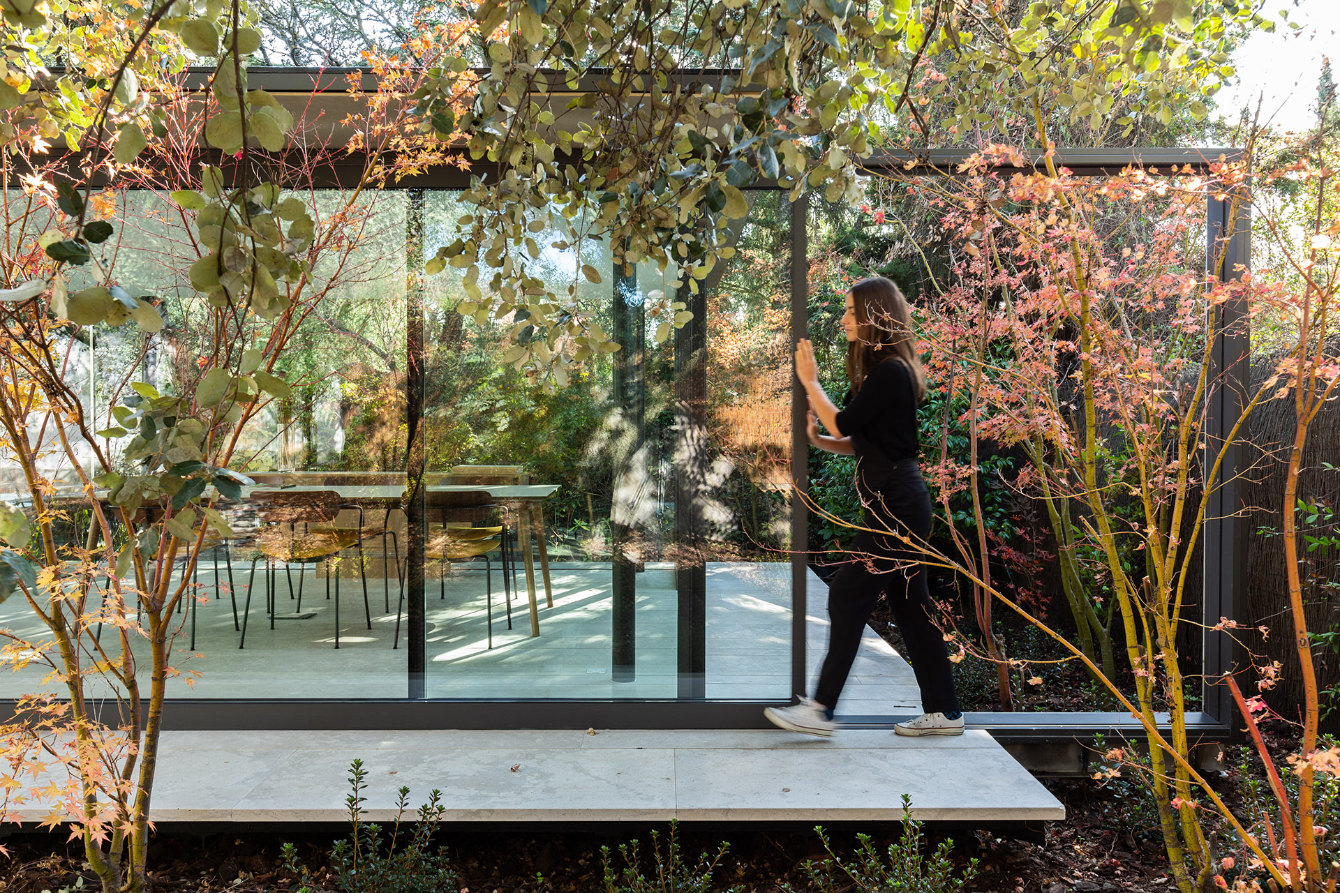 Glass pavilion in the green, exterior villa