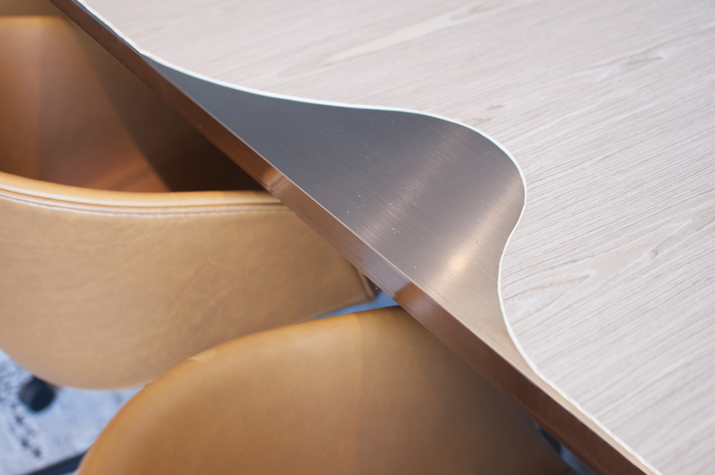 New design for an office in Hong Kong. Luxury workspace with organic shapes