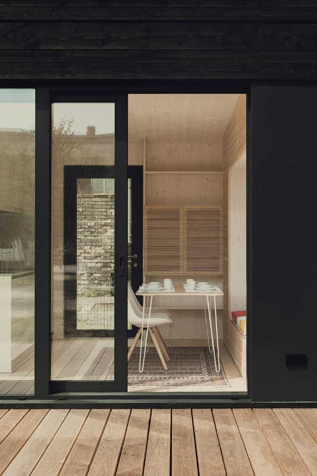 Minimalism and comfort in a modular home. Ecological and sustainable architecture