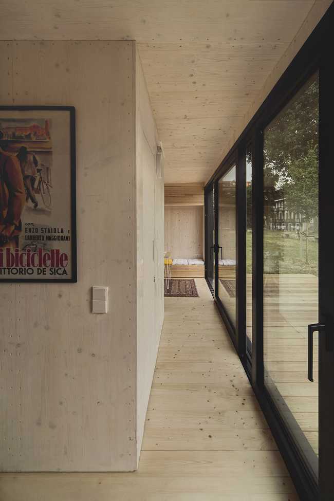 Minimalism and comfort in a modular home. Ecological and sustainable architecture