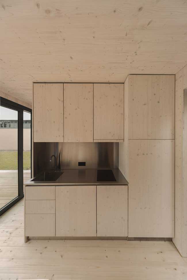 Minimalism and comfort in a modular home. Ecological and sustainable architecture