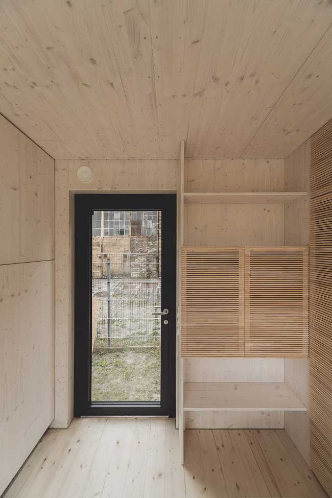 Minimalism and comfort in a modular home. Ecological and sustainable architecture