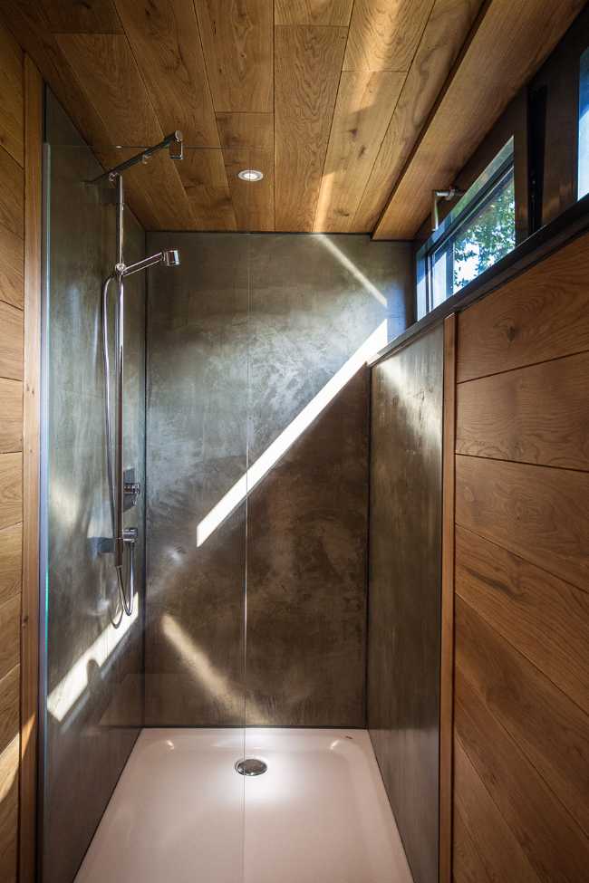 A special refuge: the treehouse in Halden