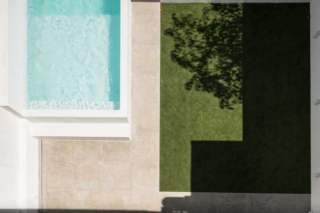 Casa en Lisboa. Ampliación, recualificación y optimización de la morfología del techo