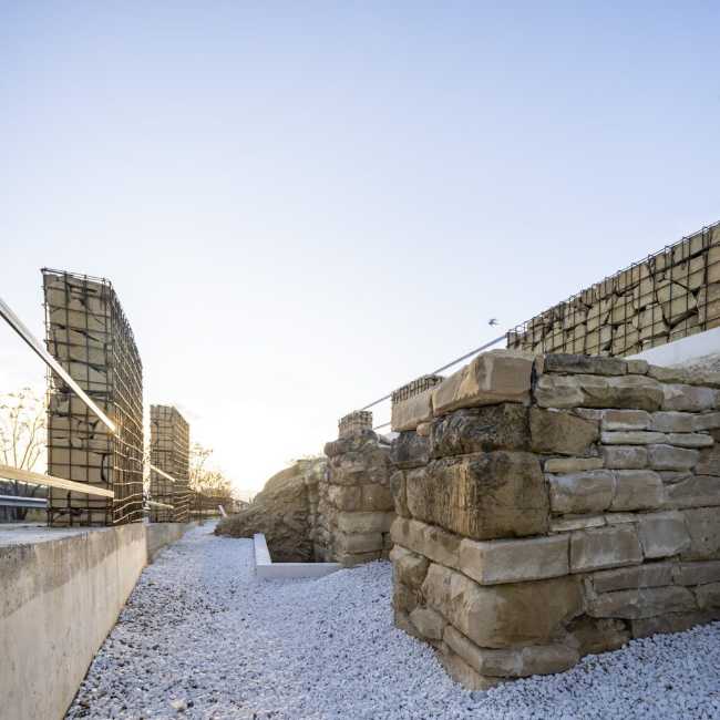 Roman Amphitheatre in Spain. A forgotten structure that gradually comes to light
