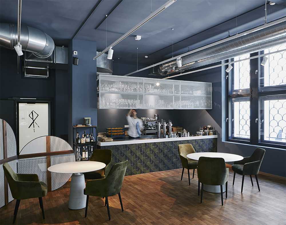 Stile industrial chic a Vienna. Personalità eccentrica per un ristorante di design