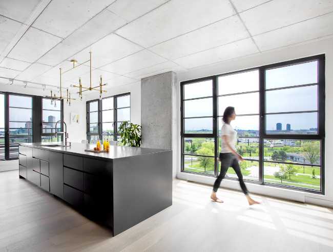 Lofts in Montreal. Black, white oak and colour accents for a young, urban interior design