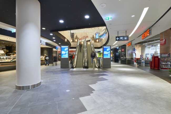 City Passage di Bielefeld. Geometries games for high-quality coatings