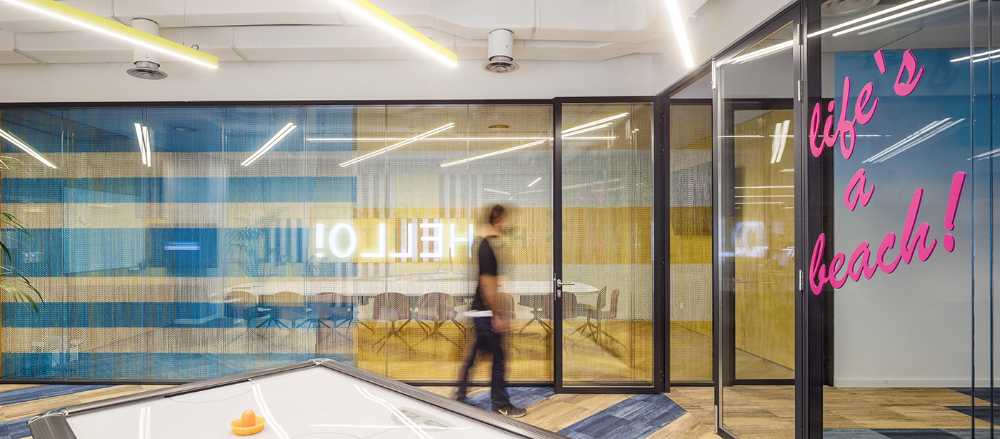 Le nouveau siège social à Barcelone. La plage inspire la conception des espaces de travail