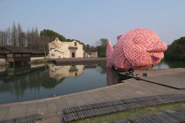 Silk Factory in China. A framework for the exhibition of contemporary art