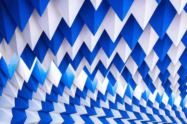 Games of geometries and colors. Ice cream parlor in Reykjavík inspired by an abstract ice cave.