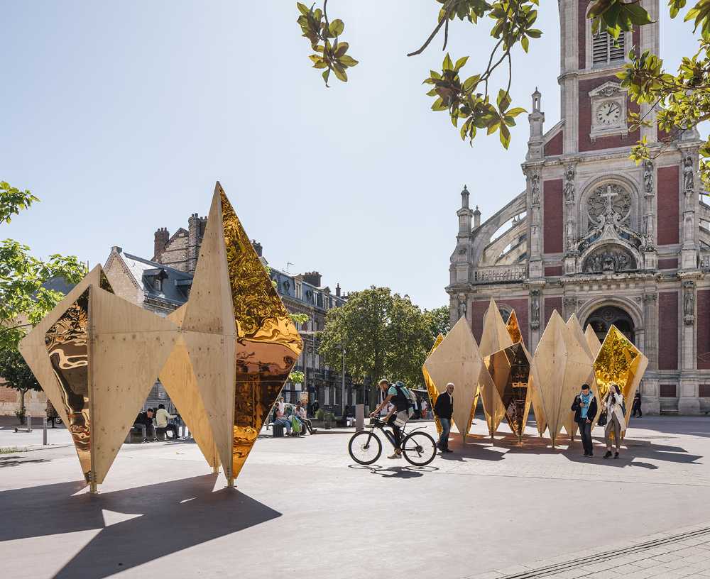 Fôret, la instalación artística que integra bosque y ciudad.