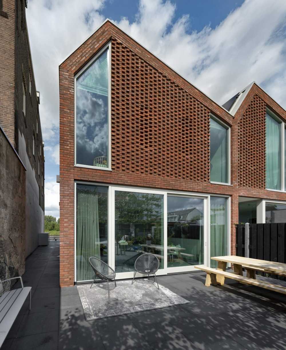 Maritime character for three homes in Rotterdam.