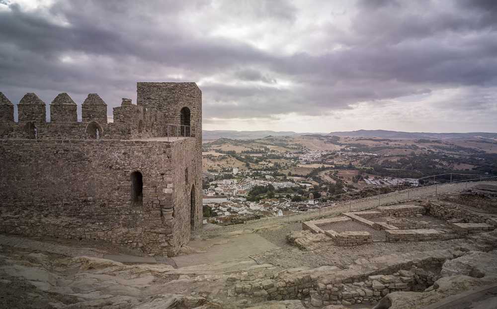 Paisaje e historia, la gran belleza de la Reserva de Los Alcornocales. La restauración del castillo