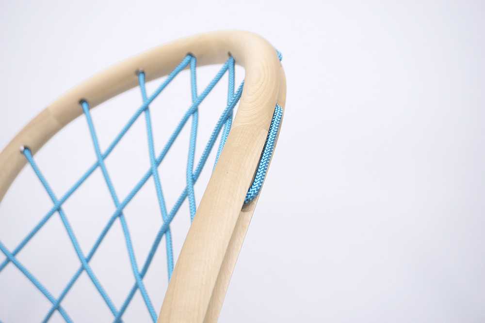 Paraboloid: comfort ed estetica per una design chair
