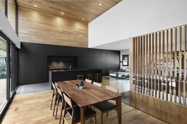 Pearl  House, ampliamento e riprogettazione di un volume esistente. Un grande spazio unico da vivere in famiglia