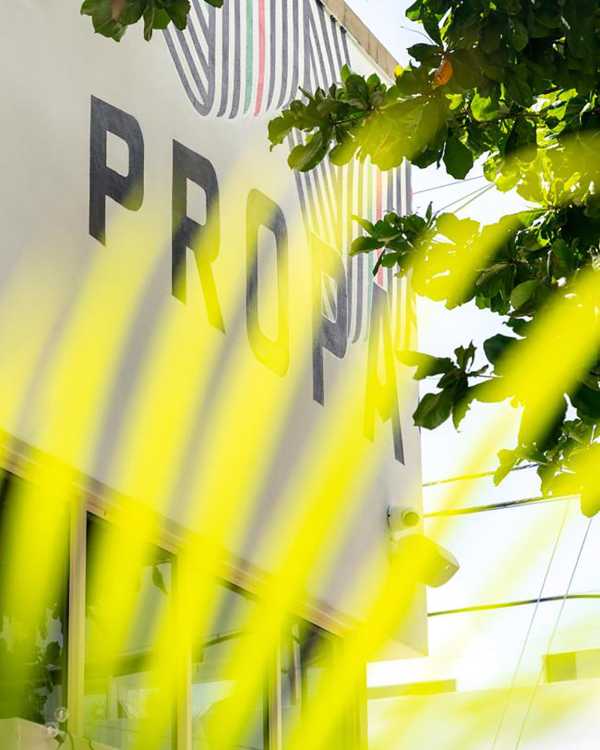 The advantage of being different. Italian cuisine + architecture embody the slogan