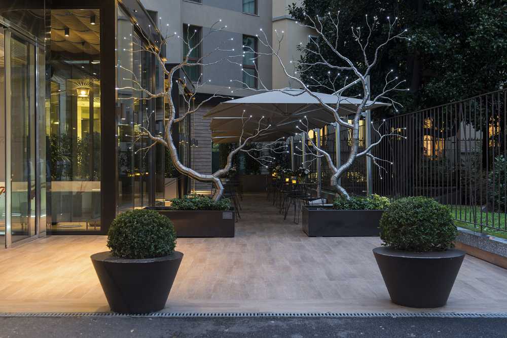 Sustainability in an urban context. Ecological hotel belonging to the Starhotels Group in Milan