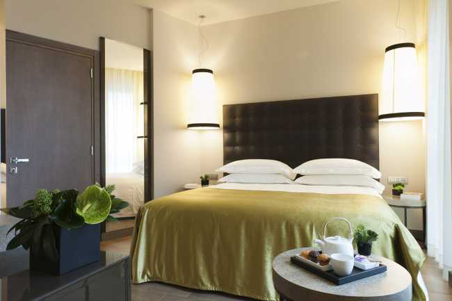 Sustainability in an urban context. Ecological hotel belonging to the Starhotels Group in Milan