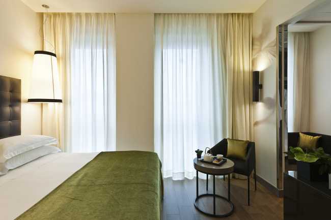 Sustainability in an urban context. Ecological hotel belonging to the Starhotels Group in Milan
