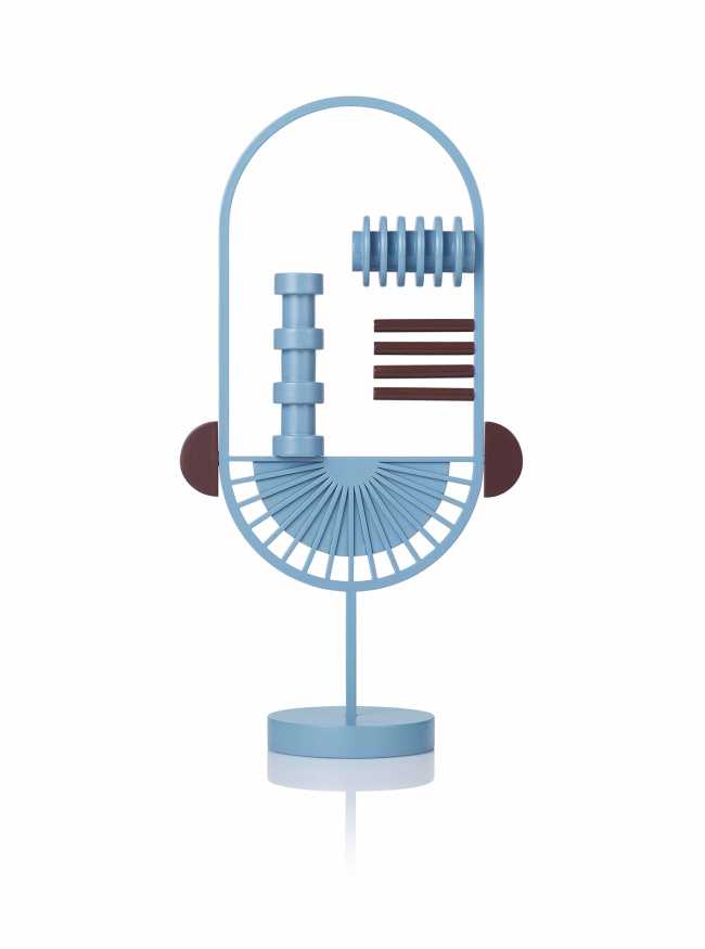 MASQ miroirs et vases: accessoires entre masques précolombiens, art et ironie