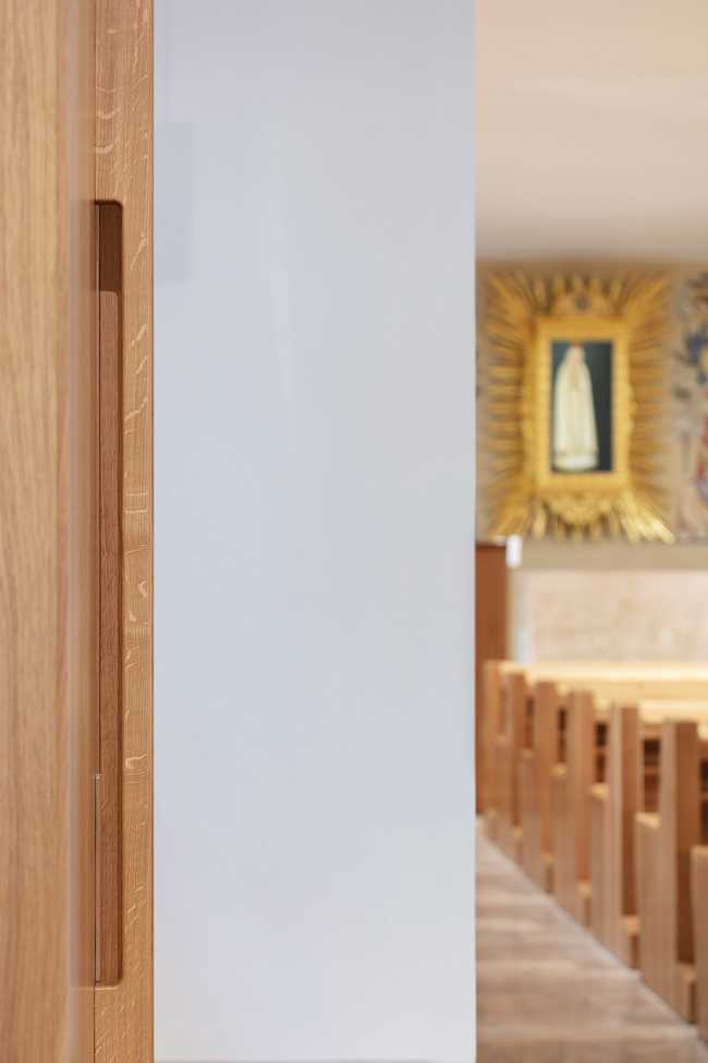 Shrine of Our Lady of Fatima, architectural interventions to preserve the atmosphere