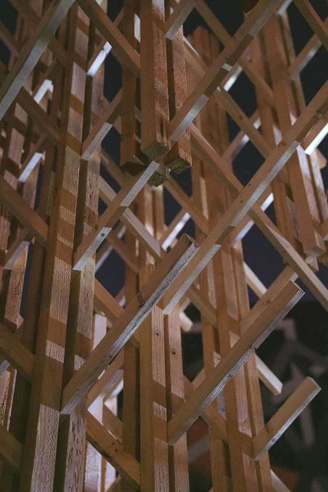 Mori. A wooden installation in Los Angeles that conceptualises the sense of togetherness
