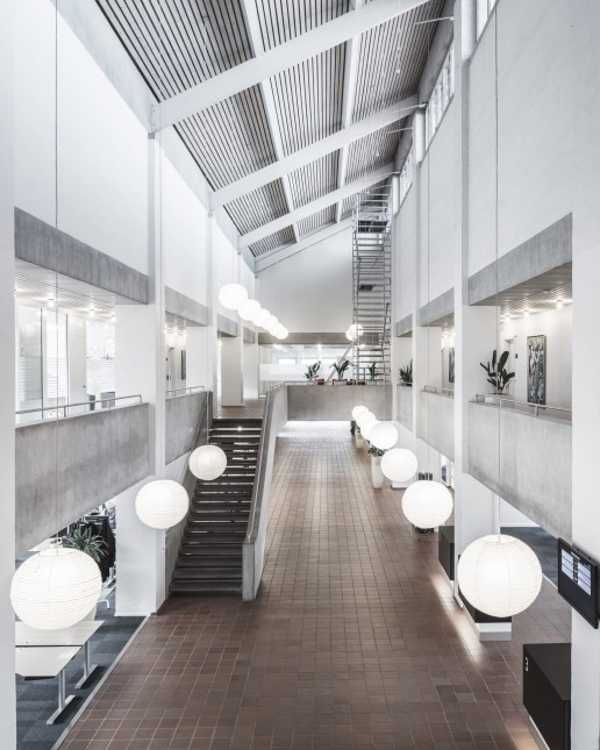 Expanded Historical Municipality. A combination of heaviness and structural lightness