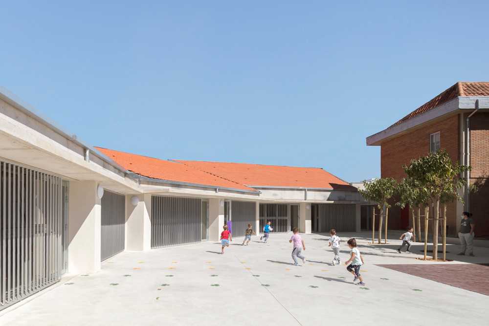 How do children perceive space? Starting point for a school expansion
