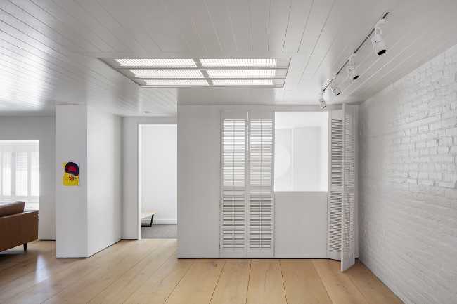 Profesión y vida cotidiana combinadas. Estudio fotográfico con tonos versátiles