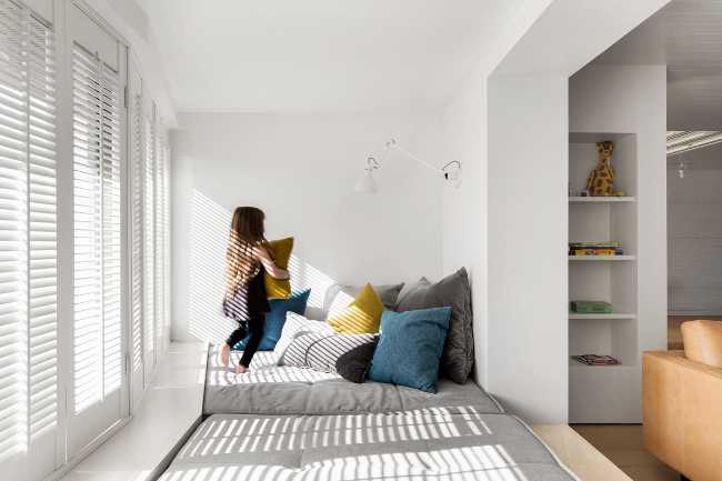 Profesión y vida cotidiana combinadas. Estudio fotográfico con tonos versátiles