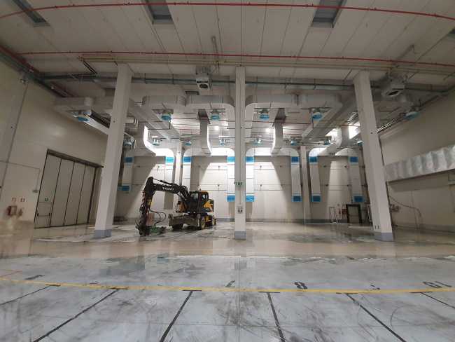 Isolamento delle vibrazioni causate da una nuova rotativa nello stabilimento di Centro Stampa Quotidiani a Brescia