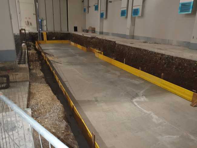 Isolamento delle vibrazioni causate da una nuova rotativa nello stabilimento di Centro Stampa Quotidiani a Brescia