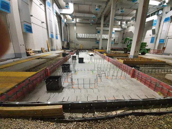 Isolamento delle vibrazioni causate da una nuova rotativa nello stabilimento di Centro Stampa Quotidiani a Brescia
