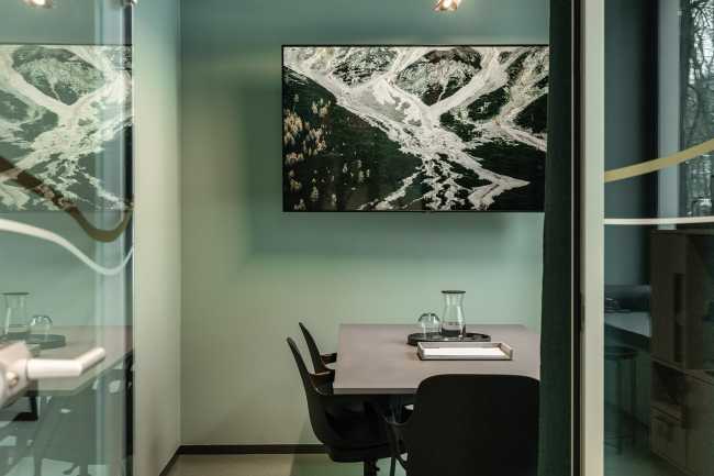 Textures and colours to relax at the LAVA Dental Clinic in Riga: a contemporary dental clinic