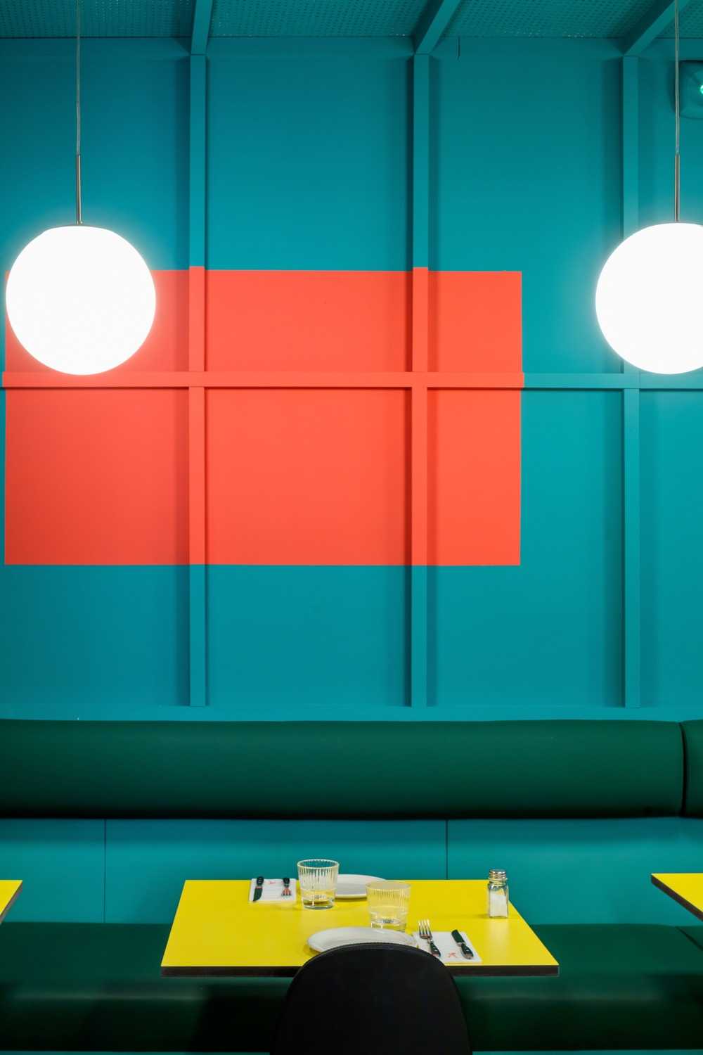 Las Chicas, Los Chicos y los Maniquís: color is the undisputed protagonist of the Madrid restaurant