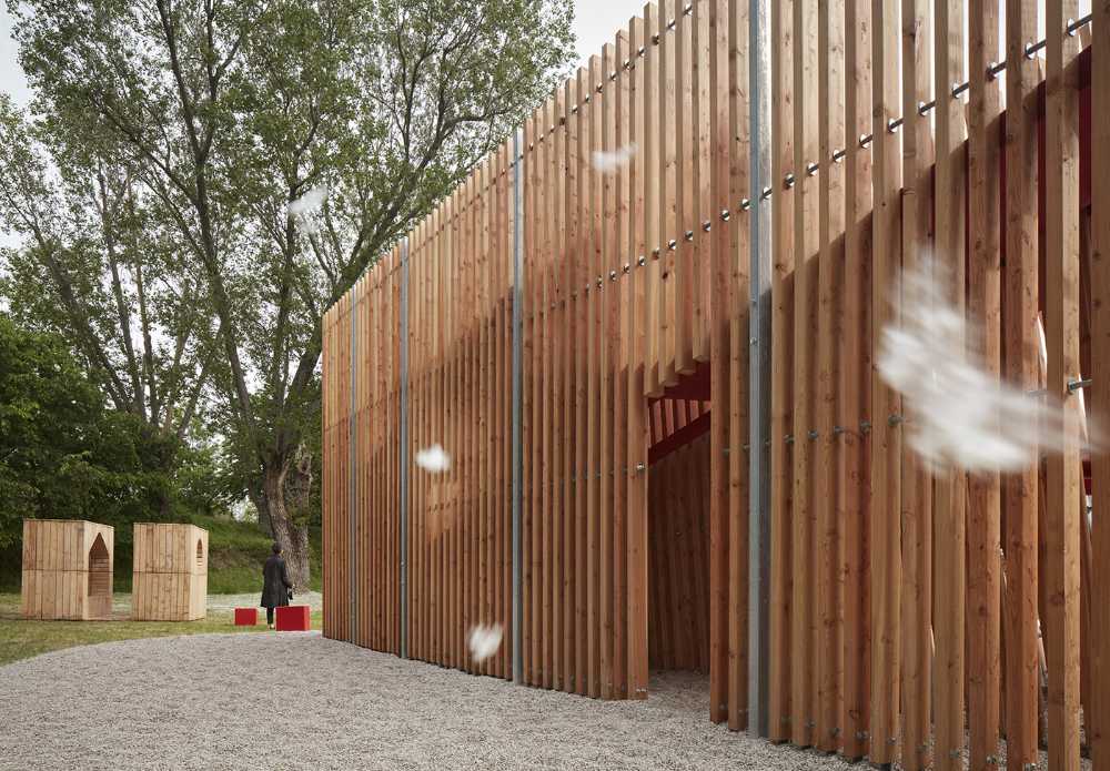 How will we live together? OFF FENCE installation at the Architecture Biennale 2021