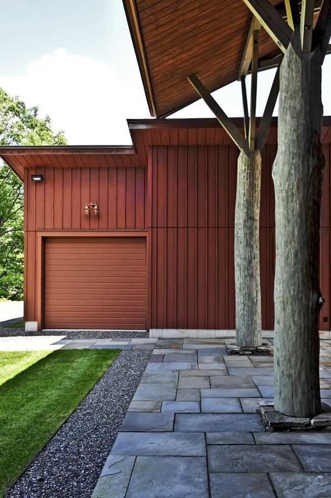Lazy Bear Pool House: a huge wooden pool house for a tropical getaway...at home