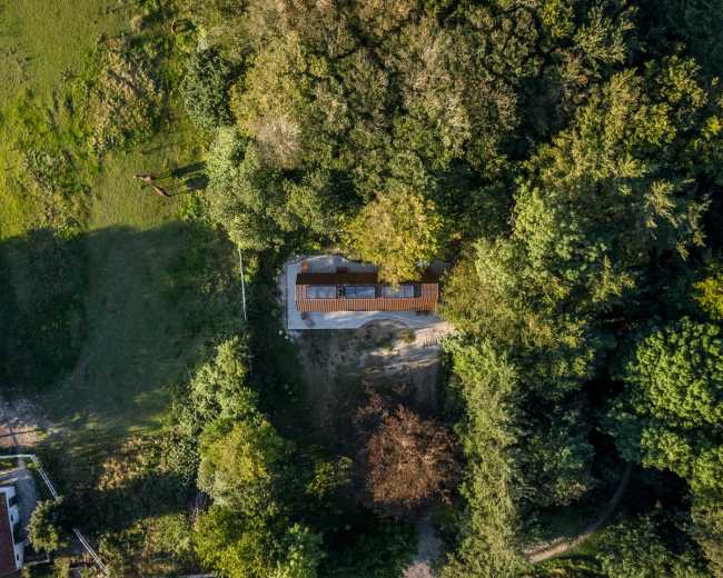 Benessere psicofisico e natura per rendere il lavoro una gioia: la Author’s House immersa nella foresta