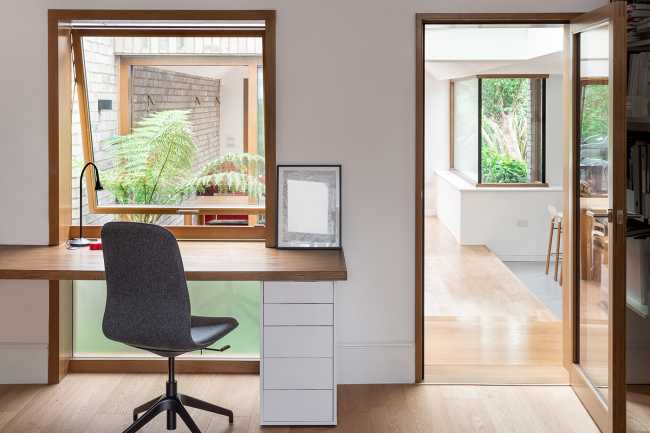 Challenge in London: a home to experience a year-round green life, the Harefield Road East House