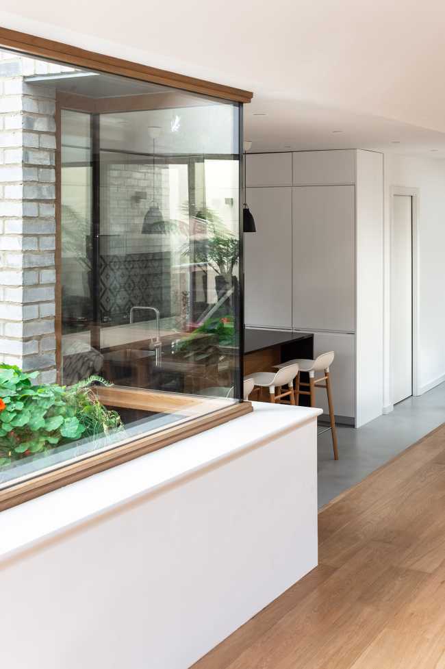 Challenge in London: a home to experience a year-round green life, the Harefield Road East House