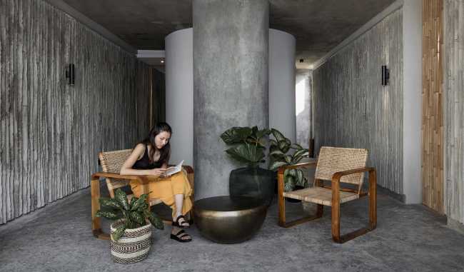 The Tiing: cement and bamboo for a boutique resort in Bali