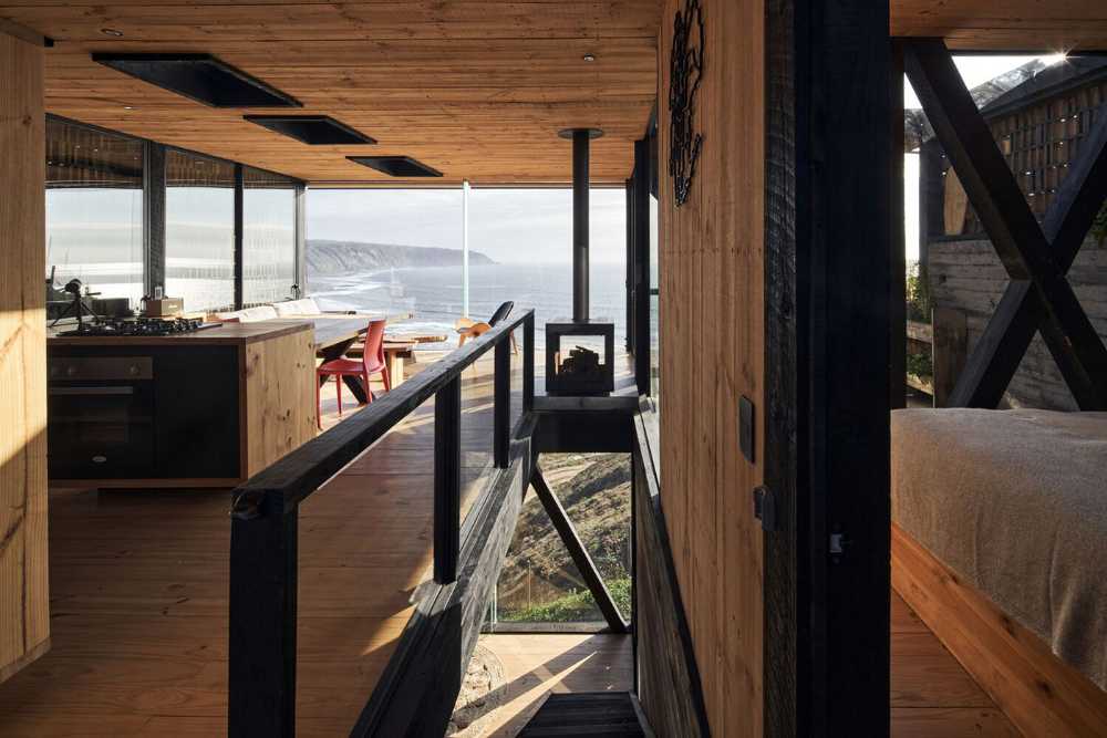 An architecture overlooking the ocean, Panal House is a spellbinding spectator of the Chilean landscape
