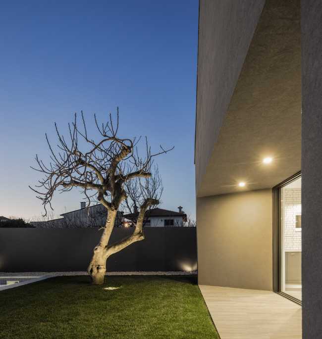 Architecture en tant que réélaboration de ses origines: Casa Amélia